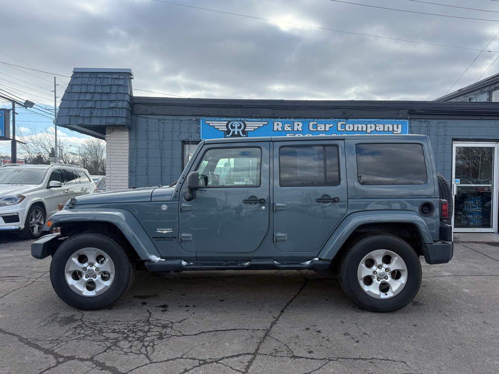 2014 Jeep Wrangler Unlimited Image 2
