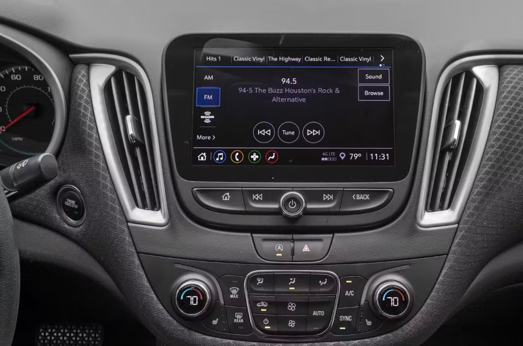 2023 Chevrolet Malibu Image 5