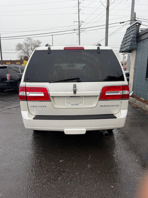 2009 Lincoln Navigator Image 3