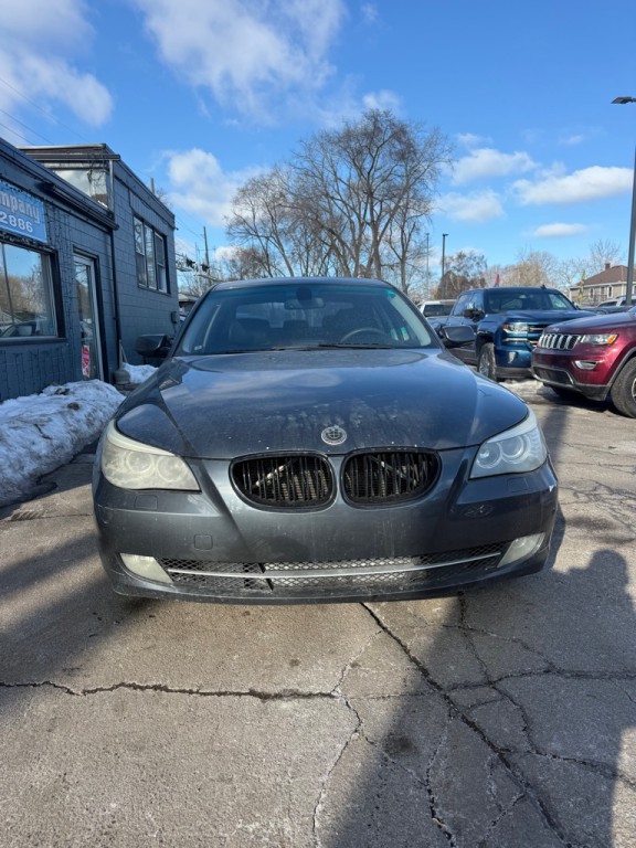 2009 BMW 5 Series Image 8