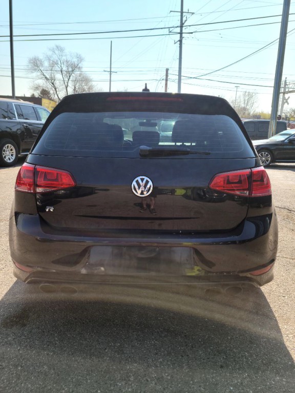 2017 Volkswagen Golf Image 4