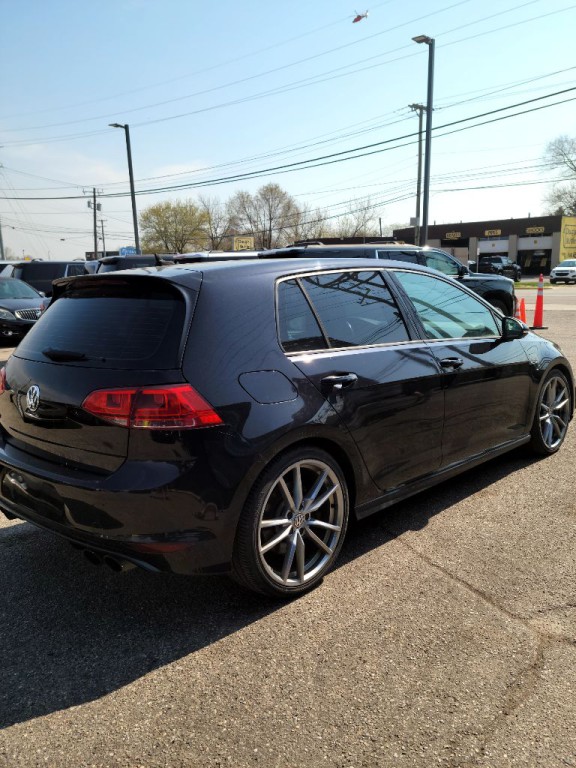 2017 Volkswagen Golf Image 5