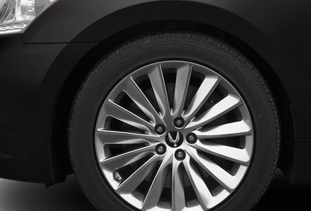 2014 Hyundai Equus Image 12