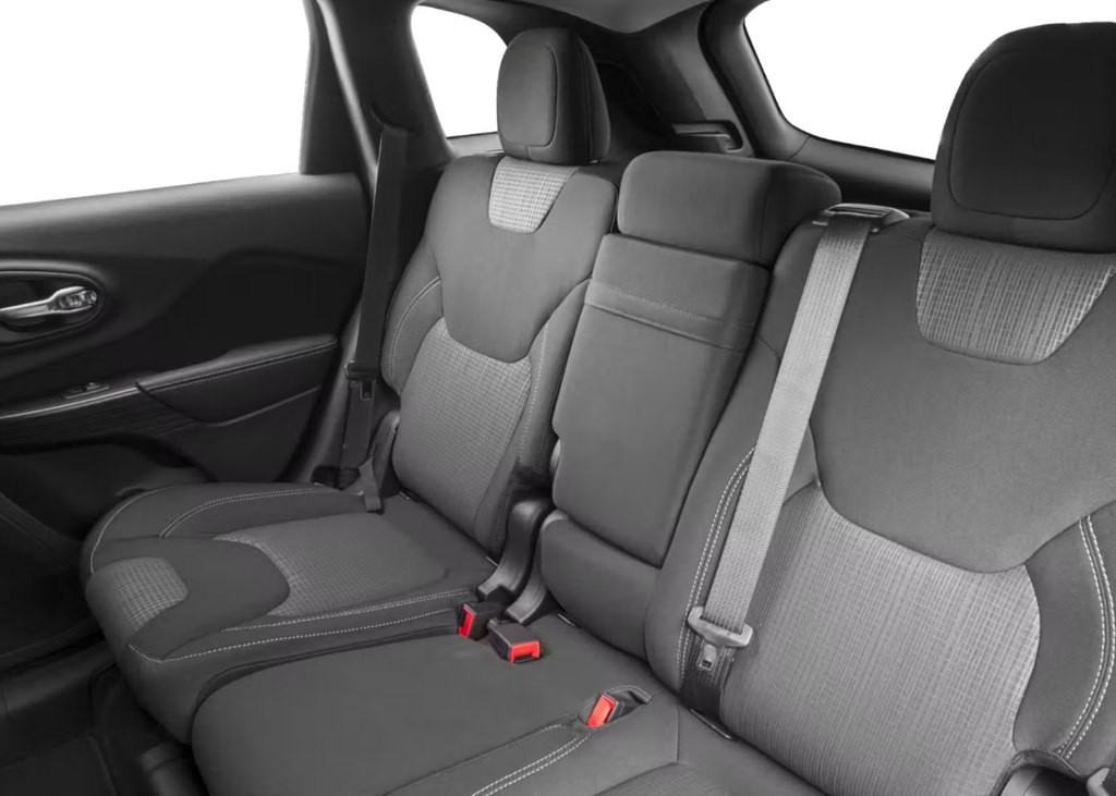 2016 Jeep Cherokee Image 9