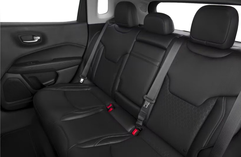 2019 Jeep Compass Image 8