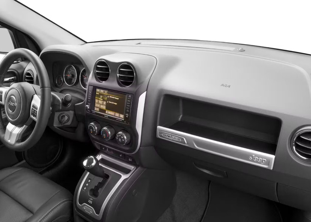 2017 Jeep Compass Image 6