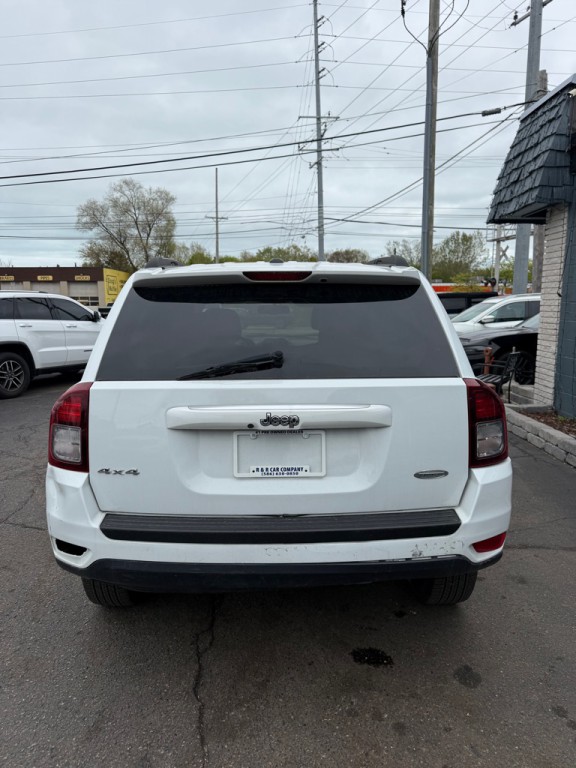 2017 Jeep Compass Image 4