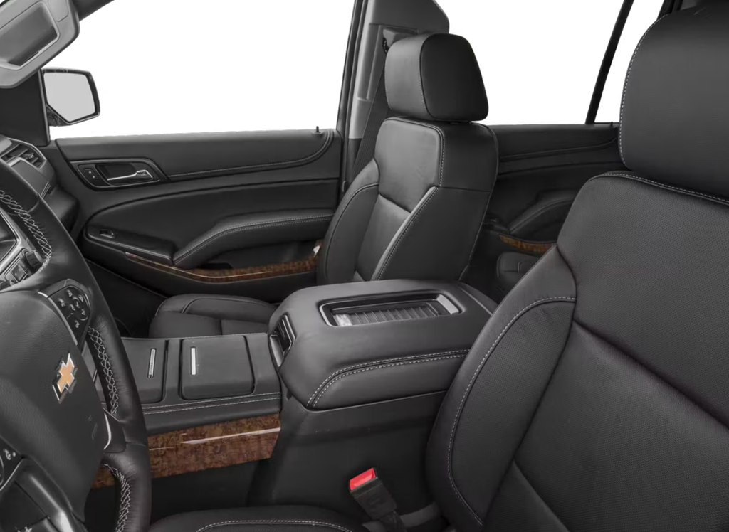 2016 Chevrolet Suburban Image 8