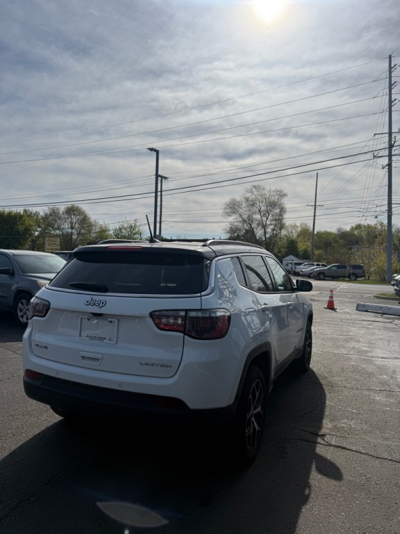 2025 Jeep Compass Image 5