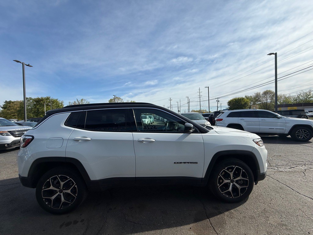 2025 Jeep Compass Image 6