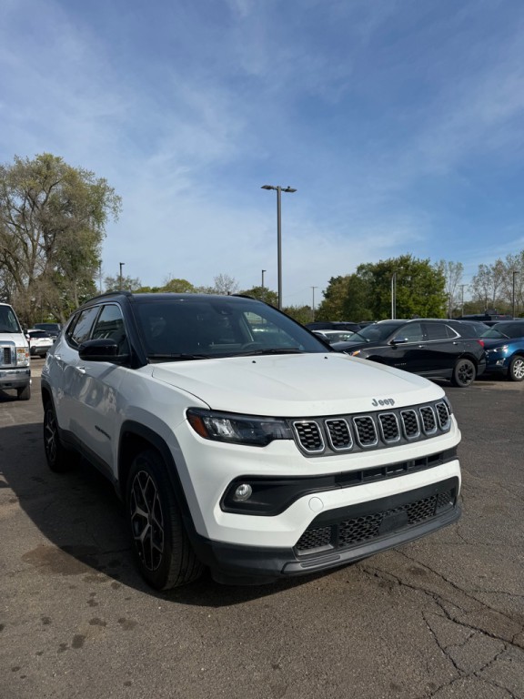 2025 Jeep Compass Image 7