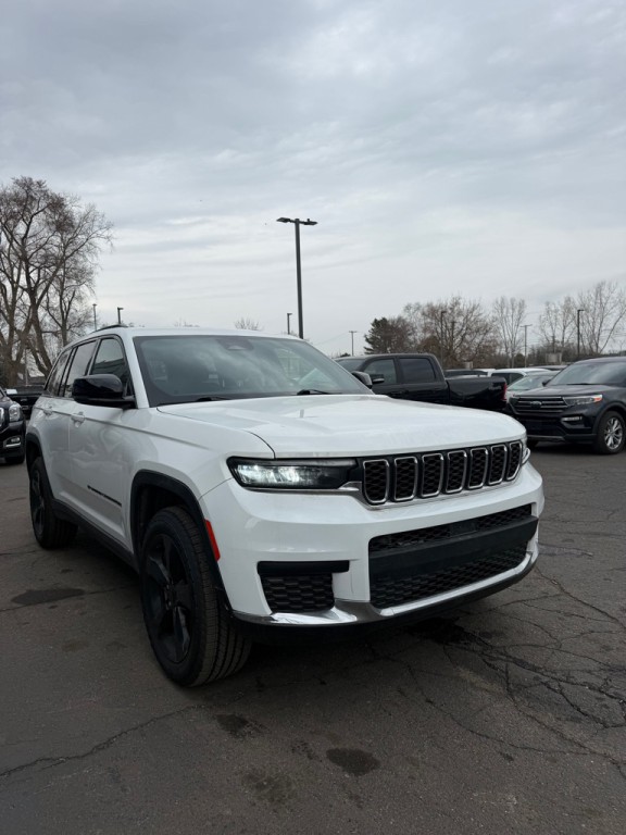2023 Jeep Grand Cherokee Image 7