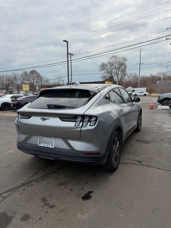 2021 Ford Mustang Image 5