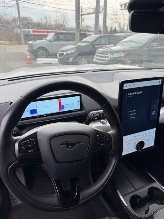 2021 Ford Mustang Image 9