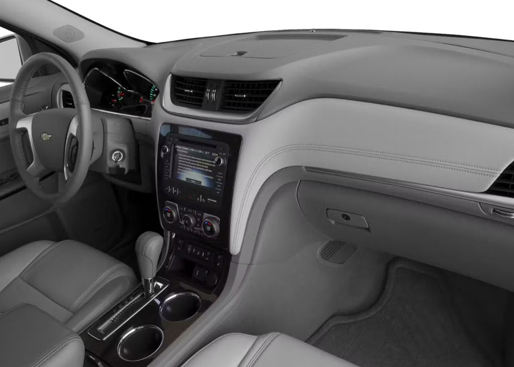 2017 Chevrolet Traverse Image 6