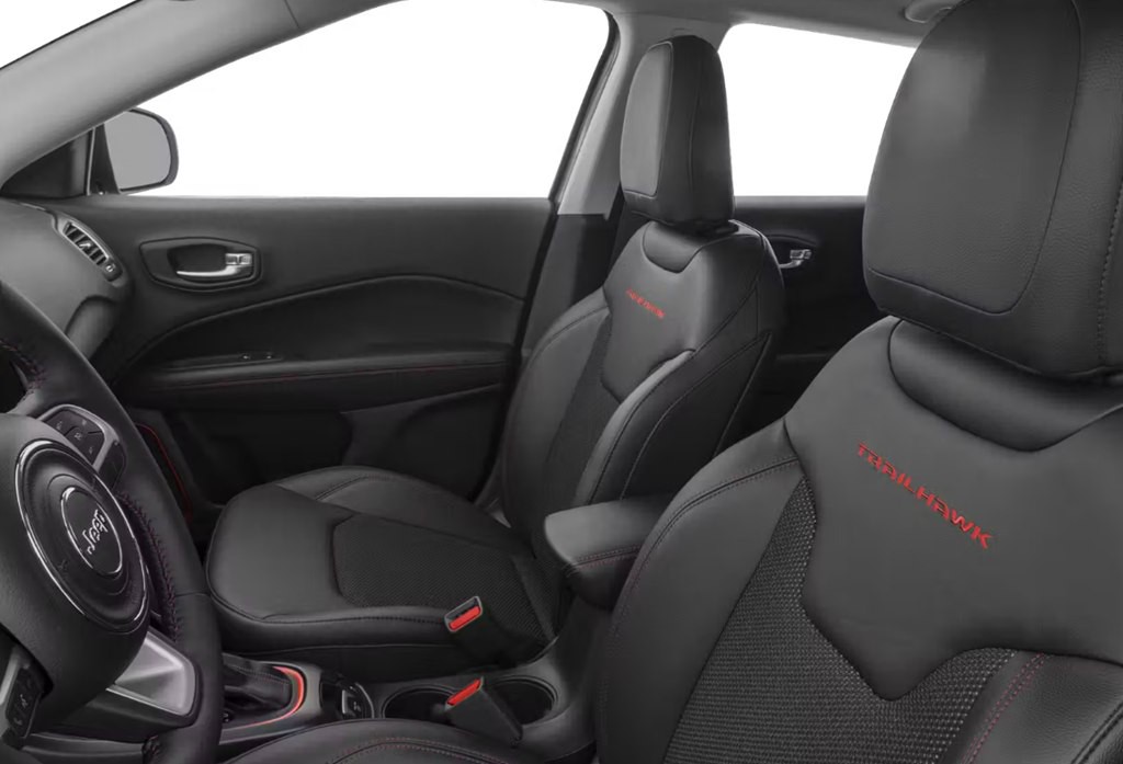 2020 Jeep Compass Image 18