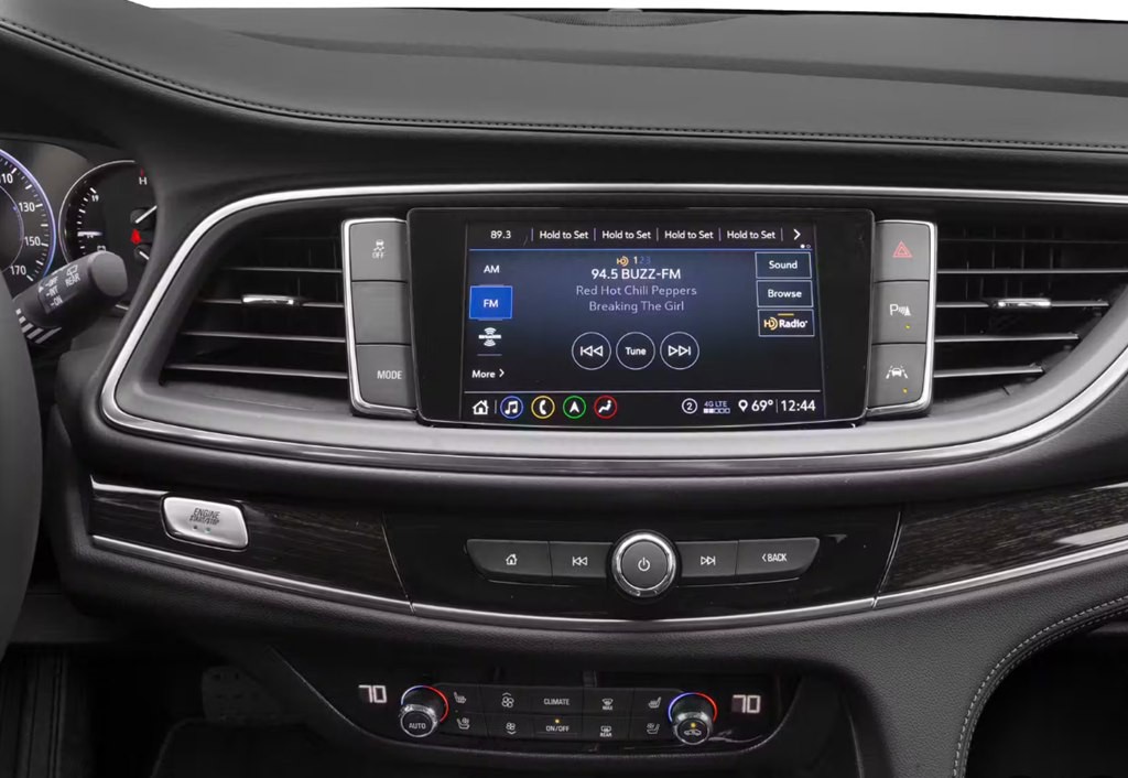 2021 Buick Enclave Image 5