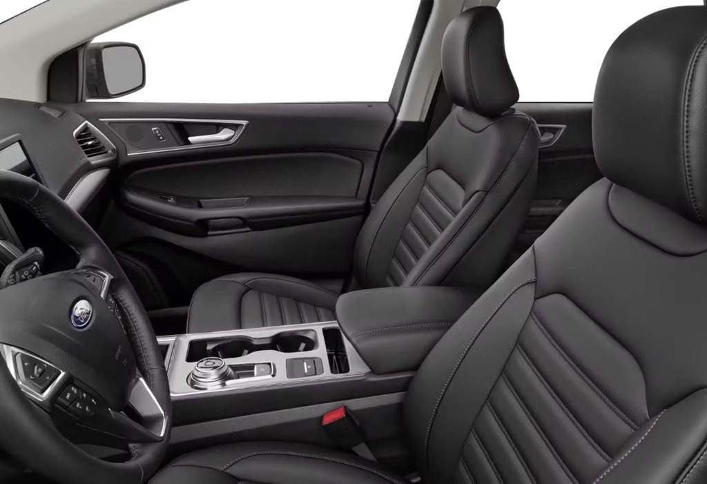 2022 Ford Edge Image 8