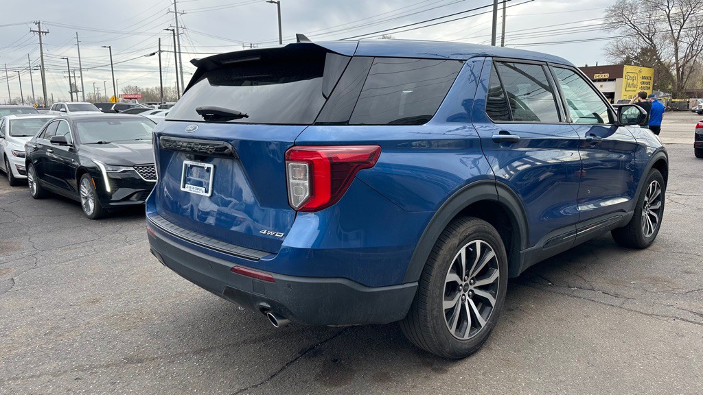 2022 Ford Explorer Image 5