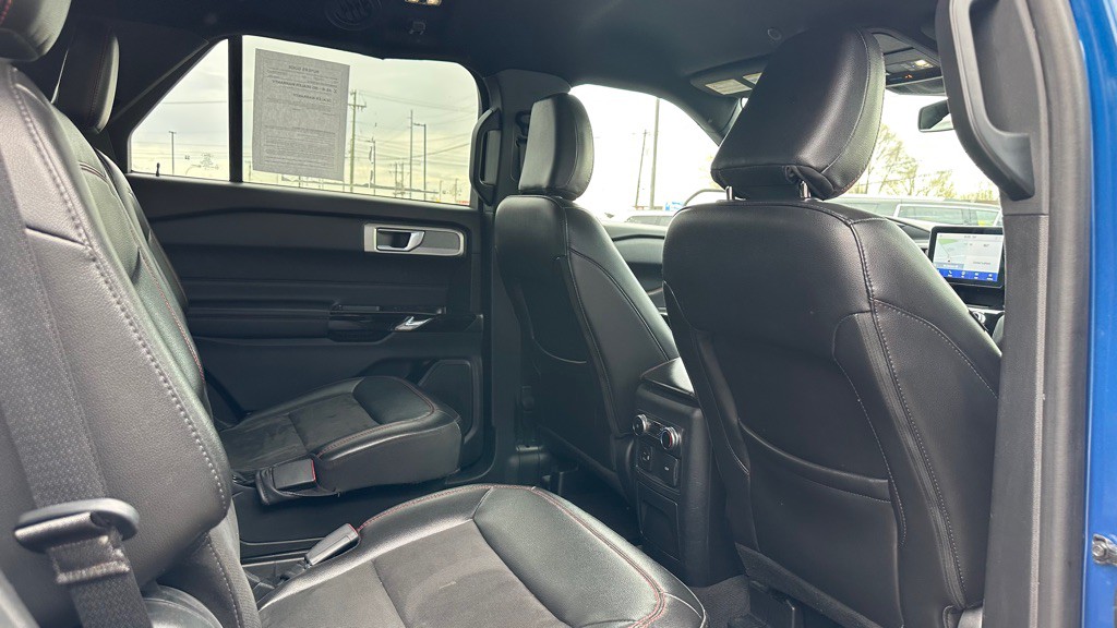 2022 Ford Explorer Image 10