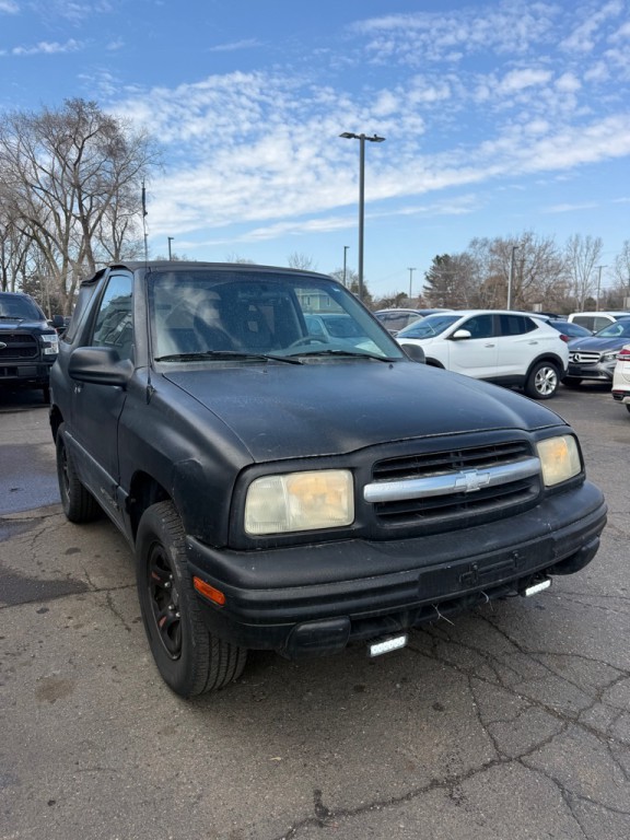 2002 Chevrolet Tracker Image 7