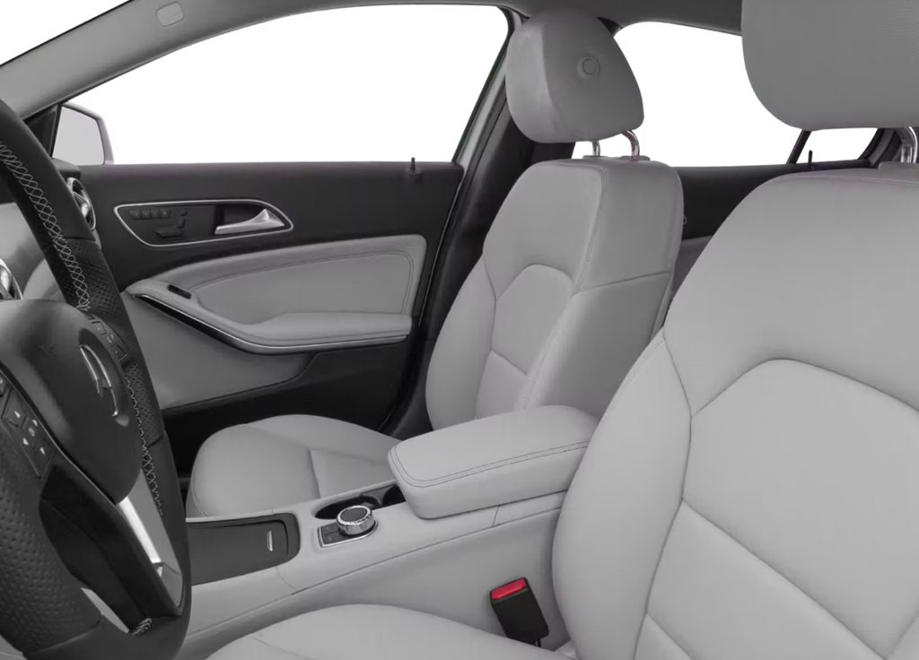 2017 Mercedes-Benz GLA-Class Image 8