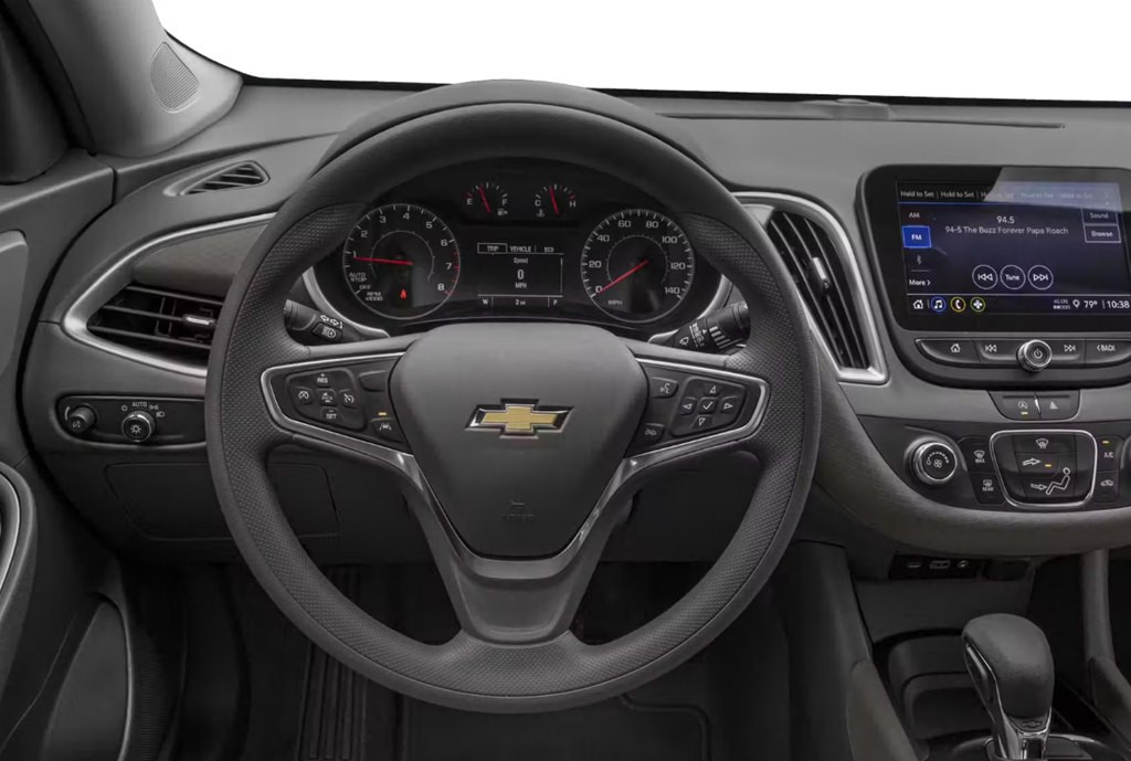 2023 Chevrolet Malibu Image 4