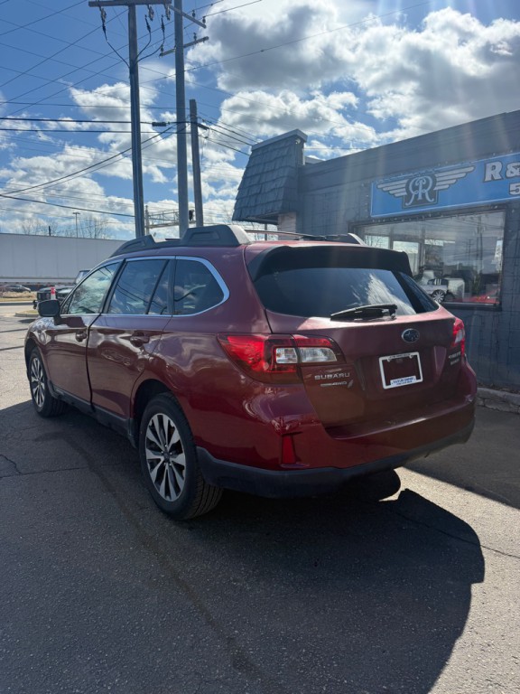 2015 Subaru Outback Image 3