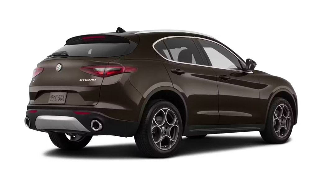 2018 Alfa Romeo Stelvio Image 3