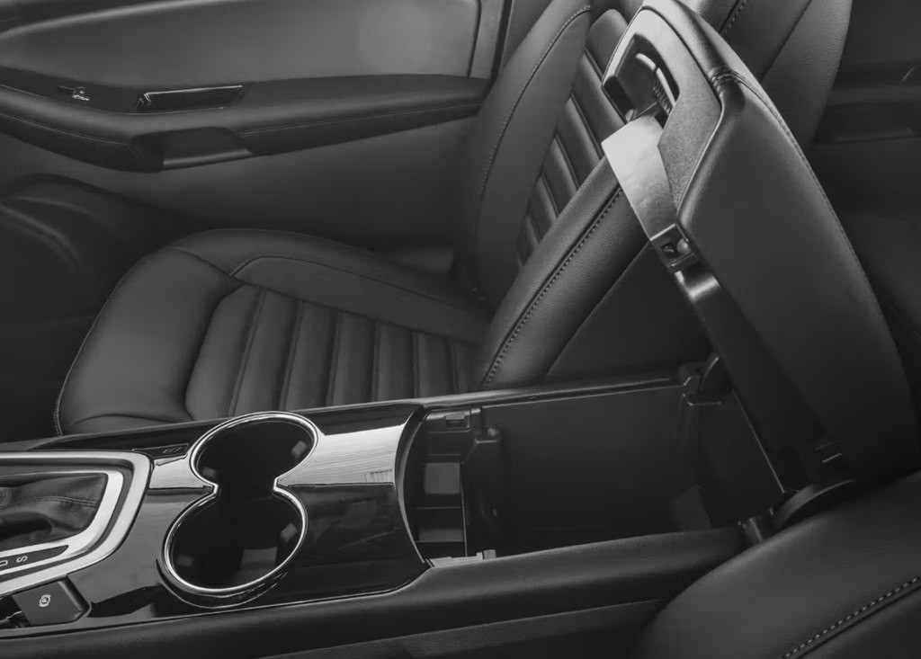 2017 Ford Edge Image 7
