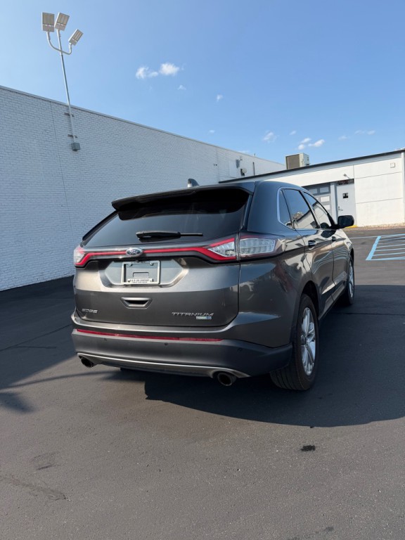 2017 Ford Edge Image 5