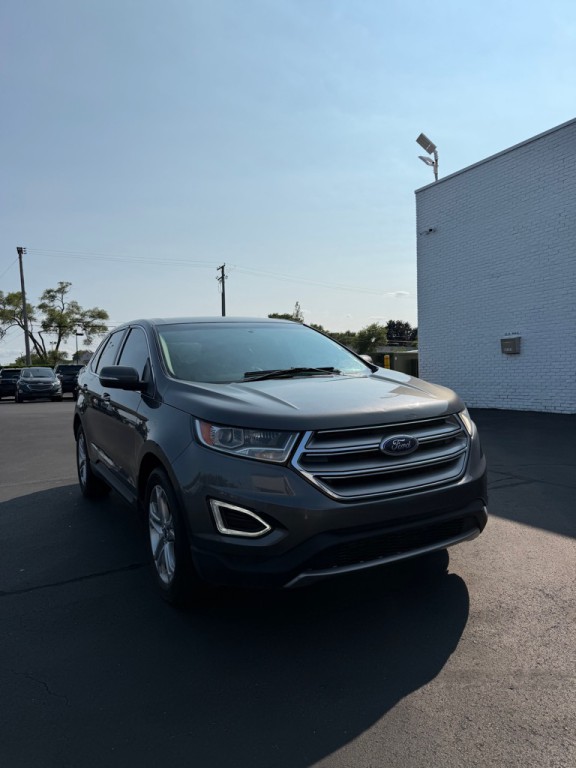 2017 Ford Edge Image 7