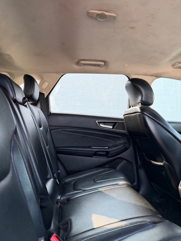 2017 Ford Edge Image 10