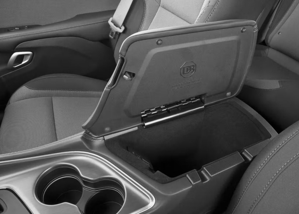 2015 Dodge Challenger Image 7