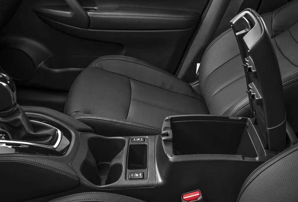 2019 Nissan Rogue Image 7