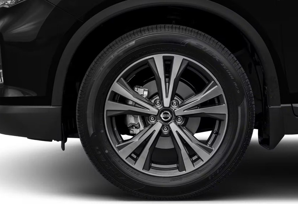 2019 Nissan Rogue Image 12