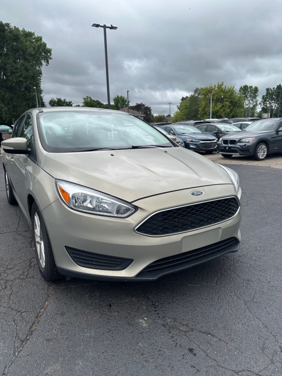 2016 Ford Focus Image 7