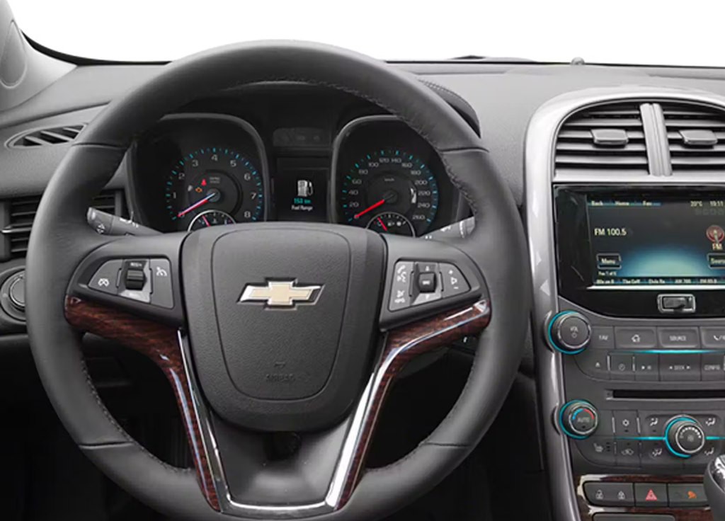 2013 Chevrolet Malibu Image 4