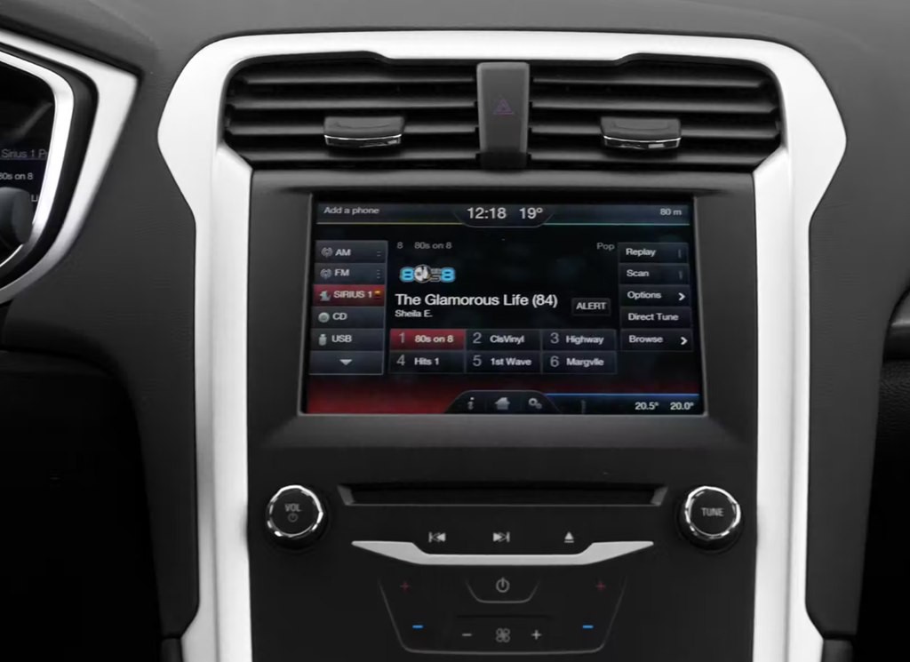 2016 Ford Fusion Image 15