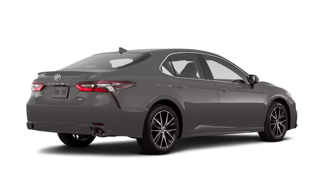 2021 Toyota Camry Image 3