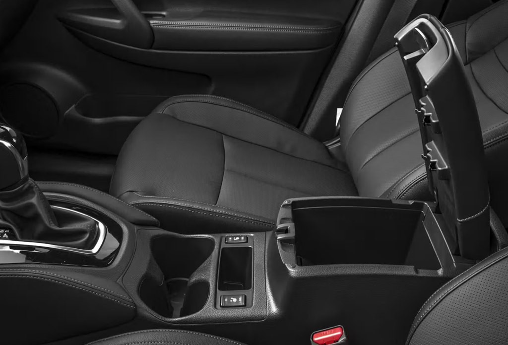 2019 Nissan Rogue Image 7