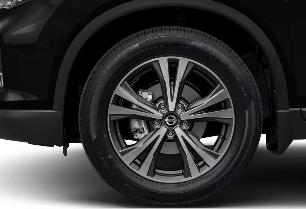 2019 Nissan Rogue Image 12