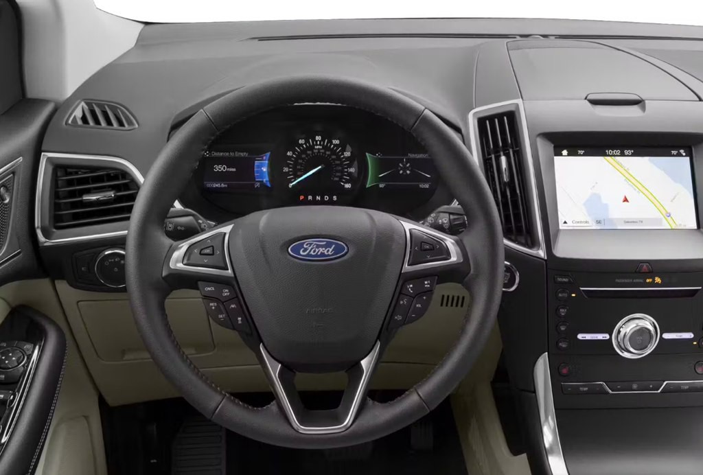 2019 Ford Edge Image 15