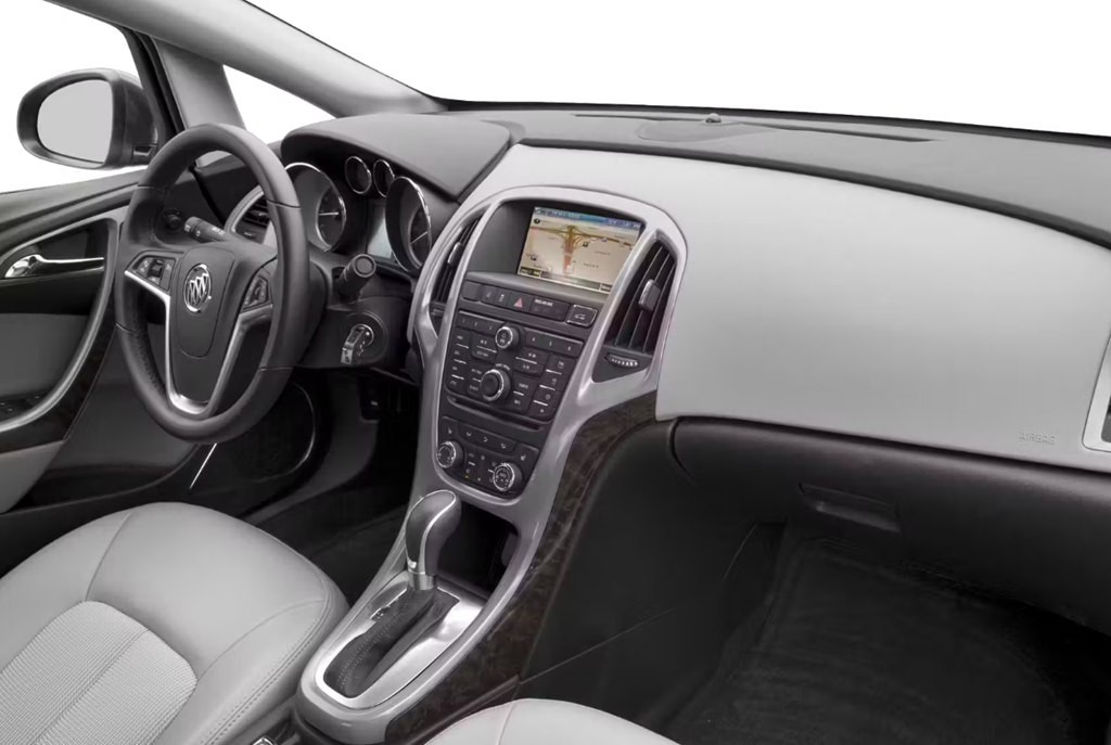 2015 Buick Verano Image 6