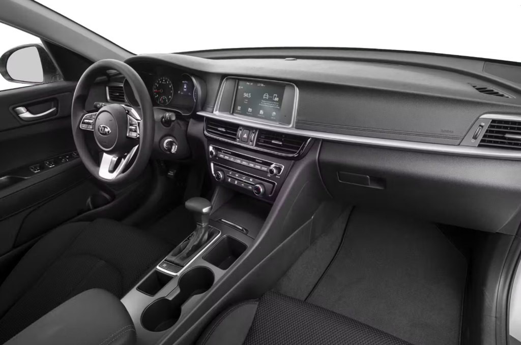 2020 Kia Optima Image 6