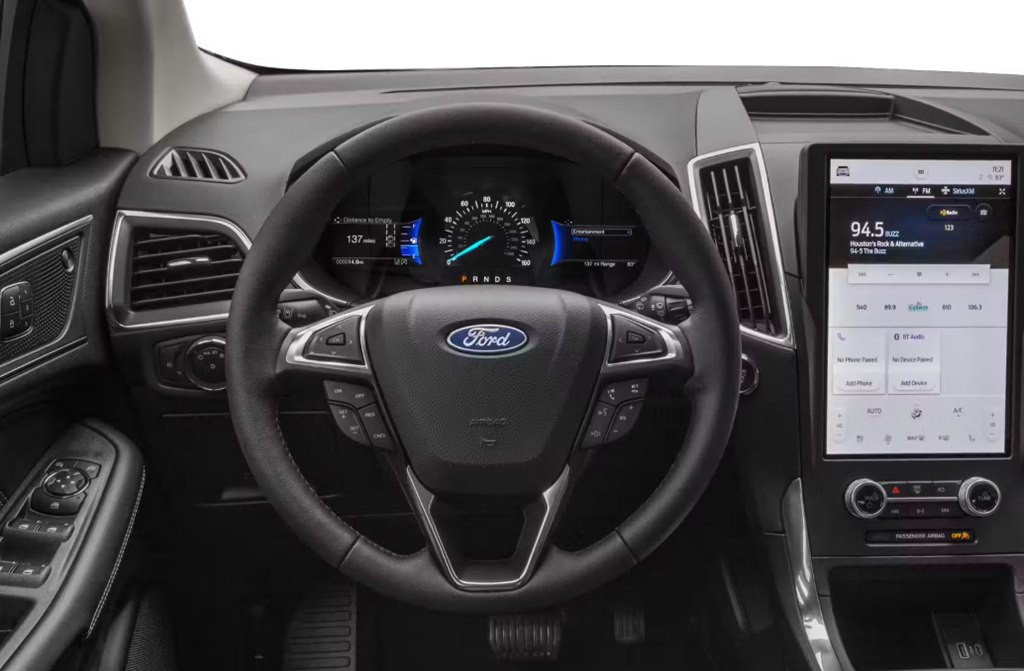 2022 Ford Edge Image 4