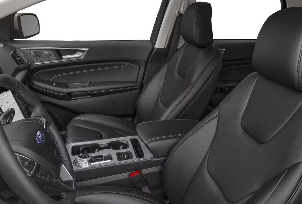 2022 Ford Edge Image 8