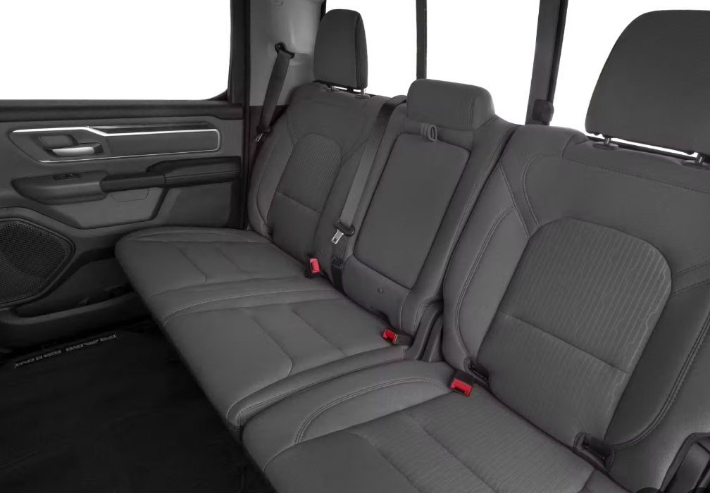 2021 RAM 1500 Image 9