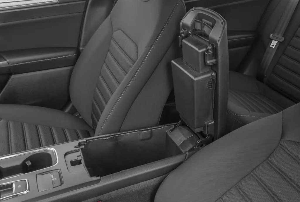 2020 Ford Fusion Image 7