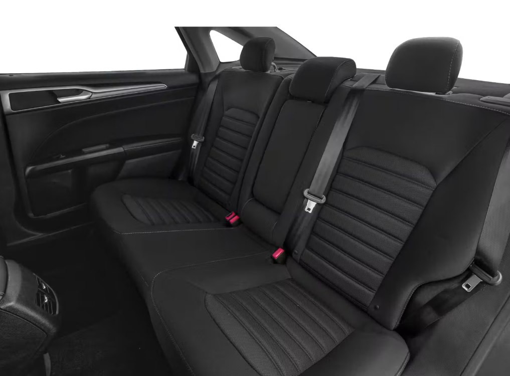 2020 Ford Fusion Image 9